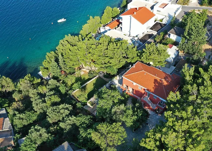 Candela, No 6 아파트 스타리그라드 파클레니차