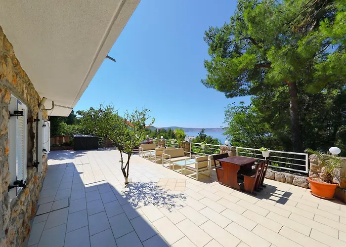 Candela, No 6 Starigrad Paklenica