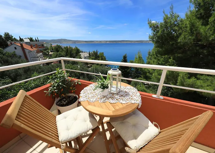 Candela, No 6 Starigrad Paklenica