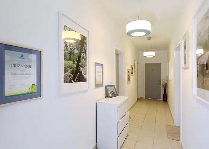 Apartamento Candela, No 6 Starigrad Paklenica