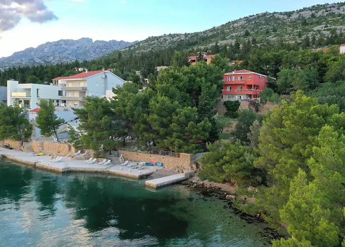 Candela, No 6 Starigrad Paklenica